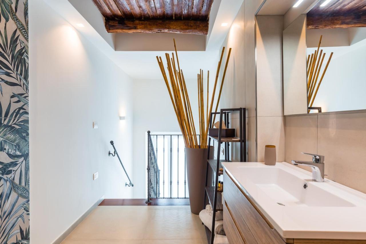 Residenza Partanna By Napoliapartments Екстер'єр фото
